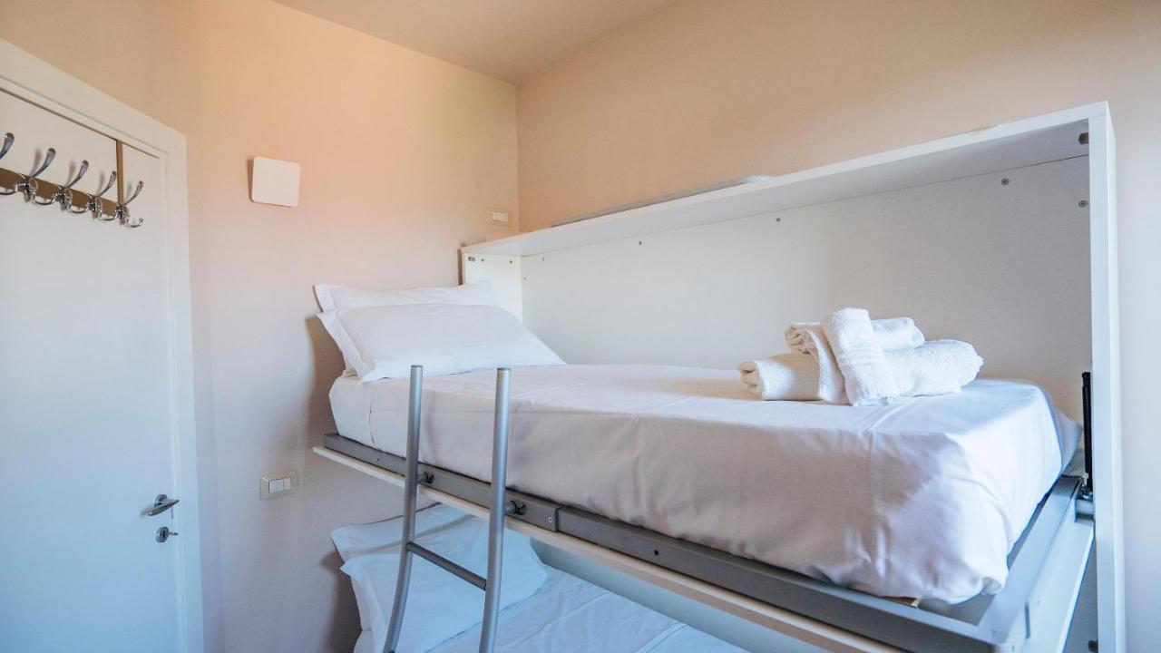 Maison Olga - Incantevole Nuovo Trilocale Vista Mare Con Parcheggio Borghetto Santo Spirito Zewnętrze zdjęcie