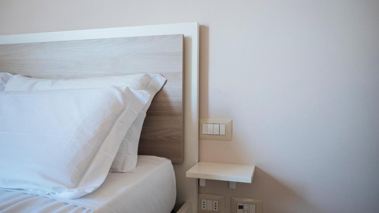 Maison Olga - Incantevole Nuovo Trilocale Vista Mare Con Parcheggio Borghetto Santo Spirito Zewnętrze zdjęcie